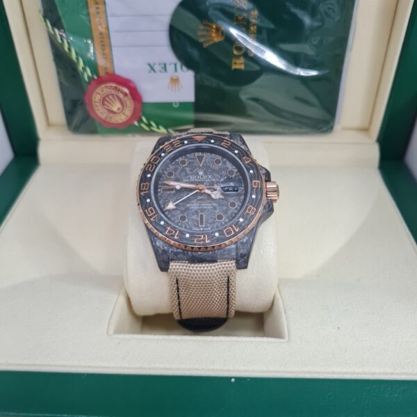 Rolex GMT- Master II Em Fibra de Carbono Completo - ROLC185028