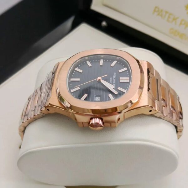 Patek Philippe Nautilus - PAT112251 - Image 3